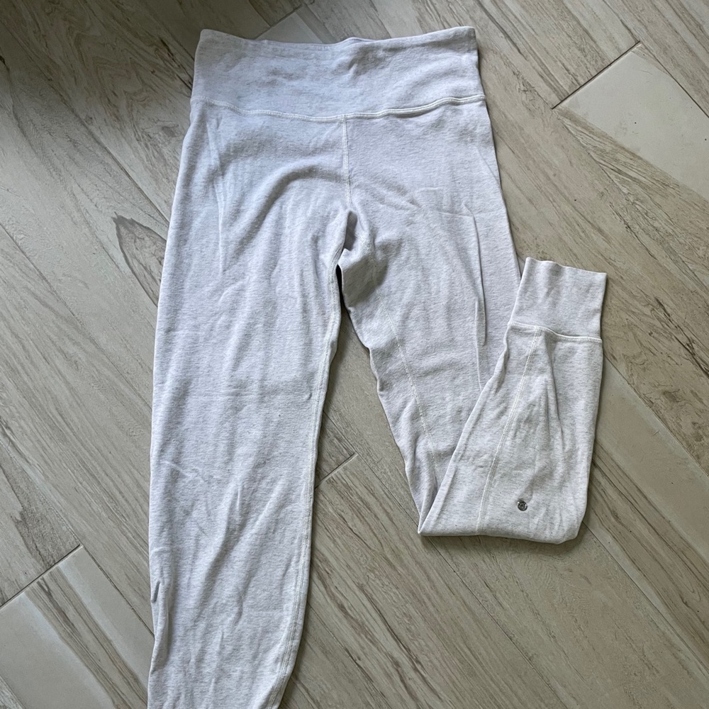 Lululemon woven jogger. Size 6.